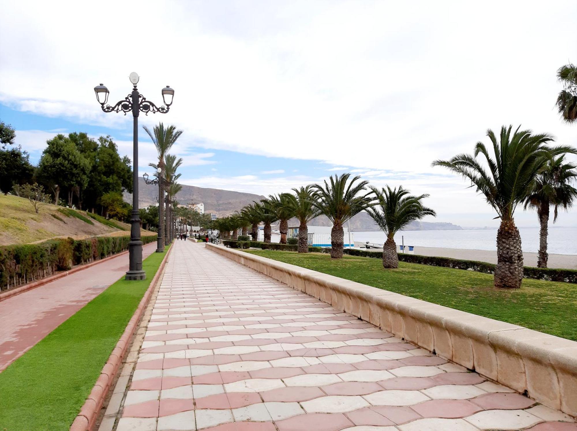 Habitacion Avilena Tropical En Aguadulce Almería Dış mekan fotoğraf