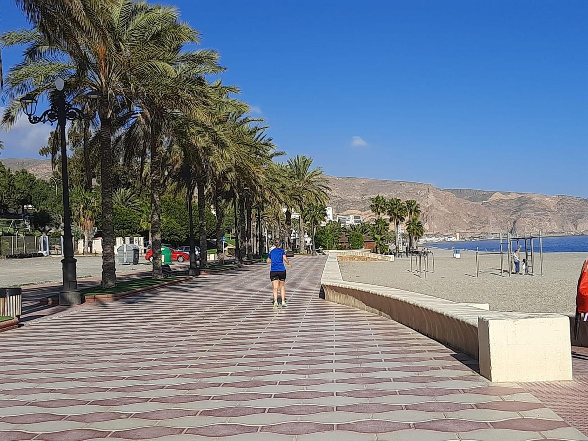 Habitacion Avilena Tropical En Aguadulce Almería Dış mekan fotoğraf