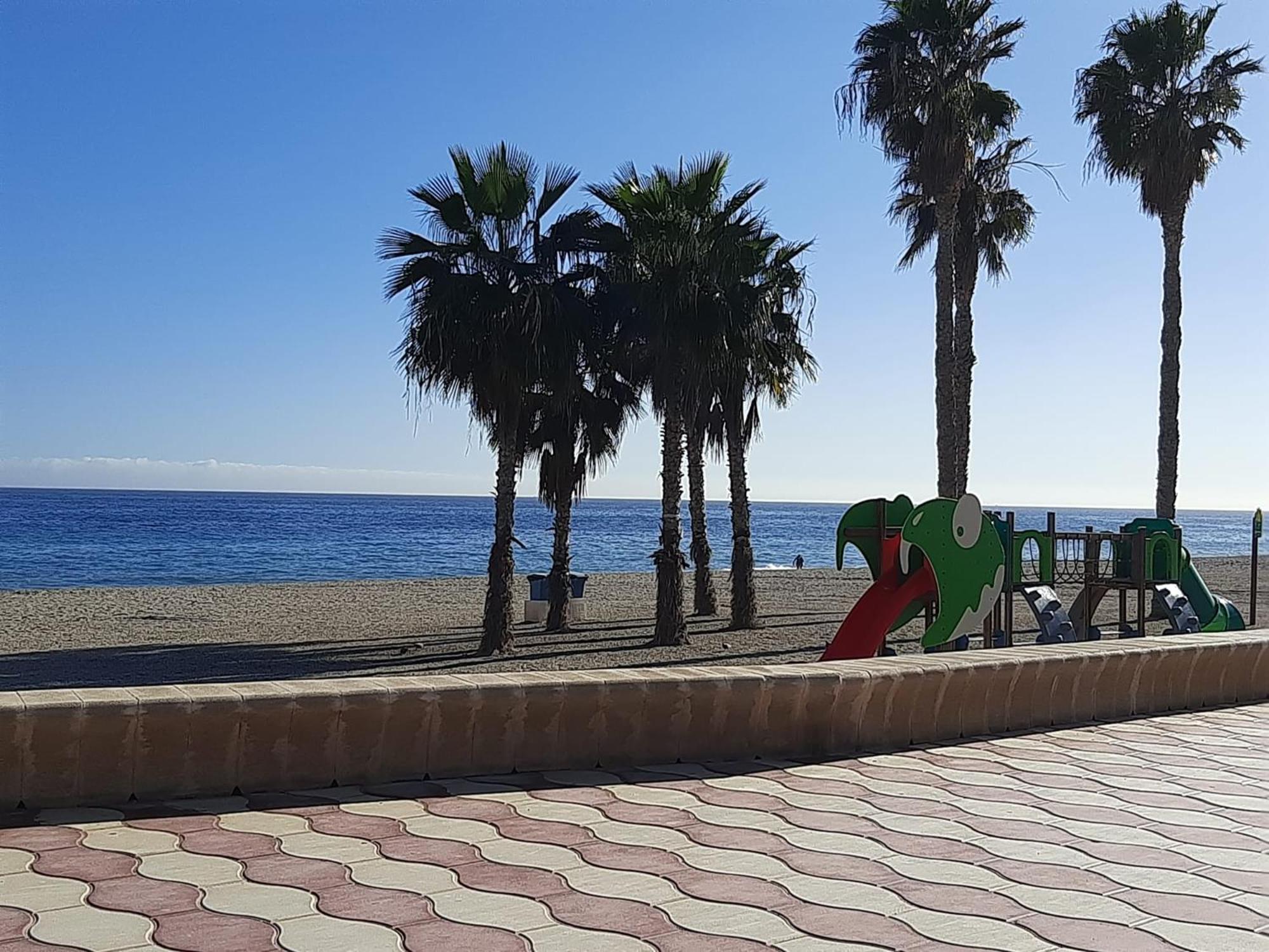 Habitacion Avilena Tropical En Aguadulce Almería Dış mekan fotoğraf
