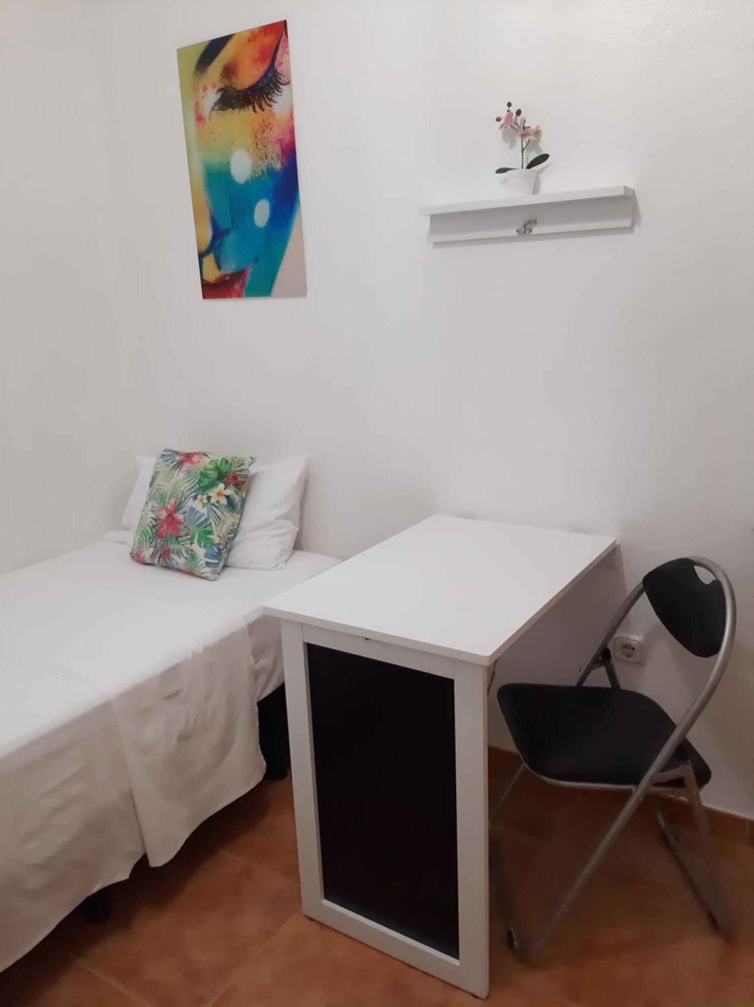 Habitacion Avilena Tropical En Aguadulce Almería Oda fotoğraf