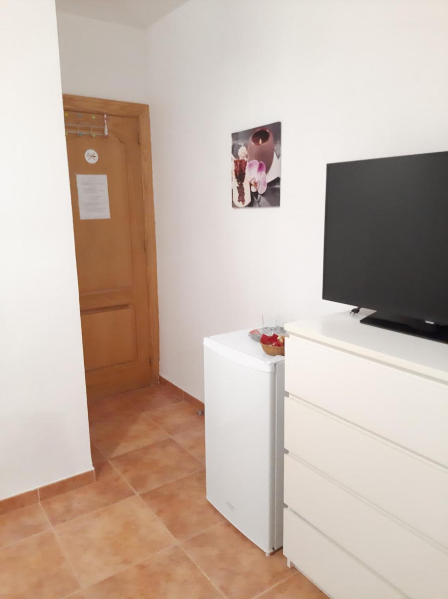 Habitacion Avilena Tropical En Aguadulce Almería Oda fotoğraf