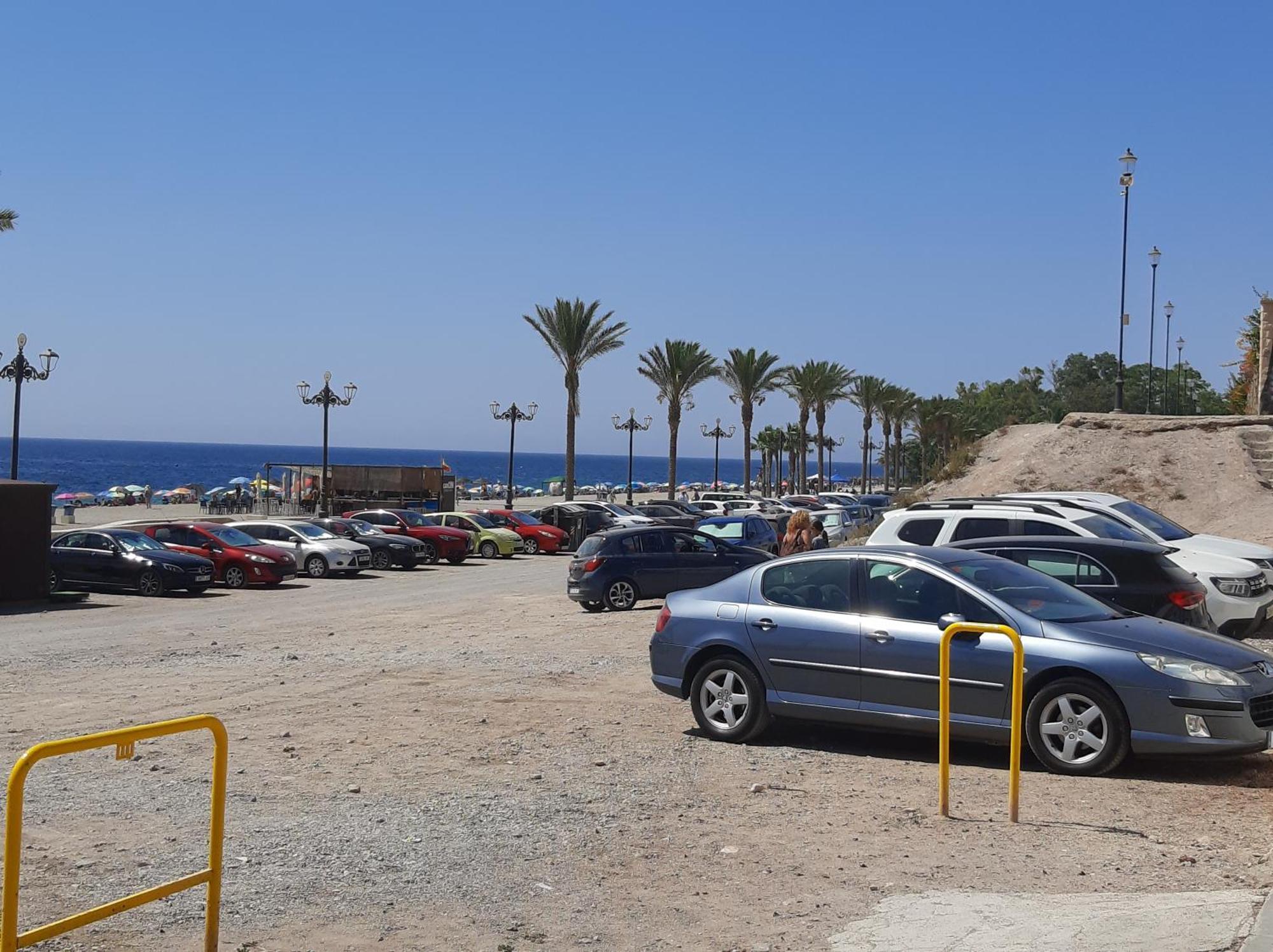Habitacion Avilena Tropical En Aguadulce Almería Oda fotoğraf